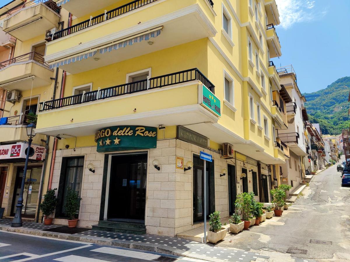 Albergo Delle Rose بانيارا كالابرا المظهر الخارجي الصورة